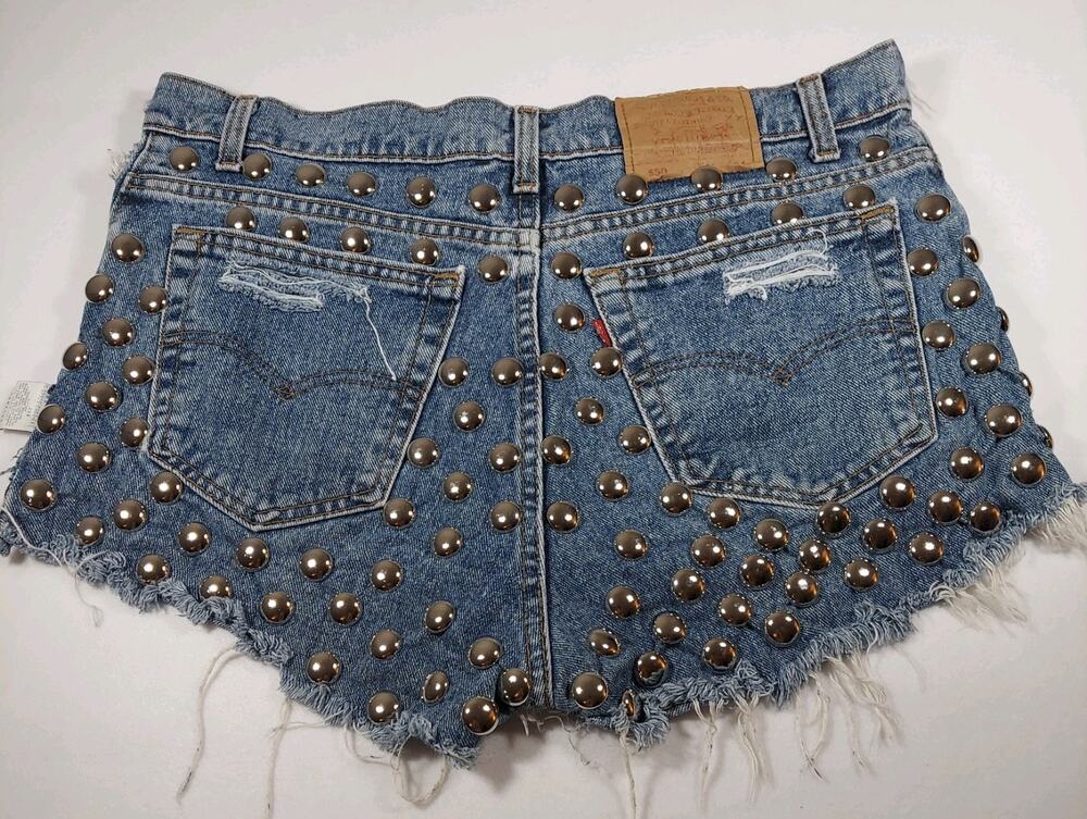 Vtg Y2K Levis 550 Womens Cut Off Jeans Denim Shorts Hand Studded 1992 Distressed